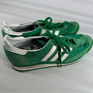 Adidas Men’s Classic Green and White SneakersDated 12/11 -Size US Men’s 8.5